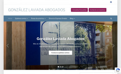 laviadaabogados.es screenshot
