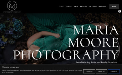 mariamoorephotography.com screenshot