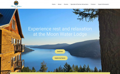moonwaterlodge.com screenshot