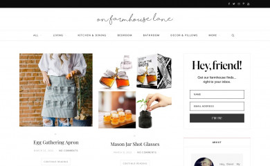 onfarmhouselane.com screenshot