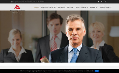 abogadosyasesoreschinarro.es screenshot