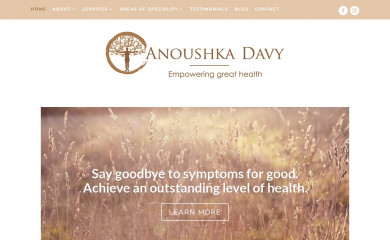 anoushkadavy.com screenshot