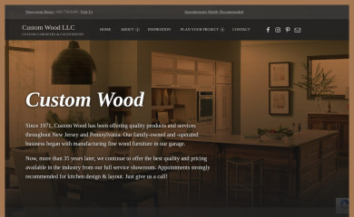 customwoodllc.com screenshot