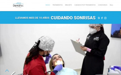clinicadentaltec.com screenshot