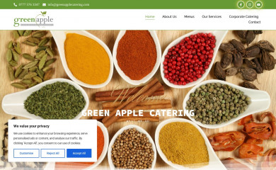greenapplecatering.com screenshot