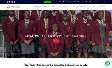 halifieldschools.com.ng screenshot