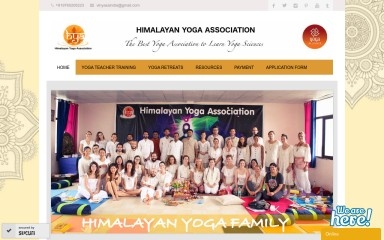 himalayanyogaashram.com screenshot
