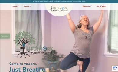 lifesworkyoga.com screenshot