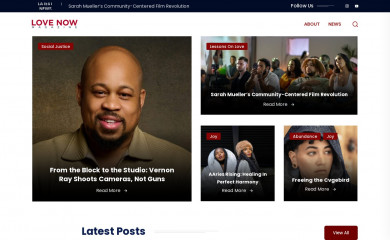 lovenowmagazine.com screenshot