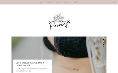 sunglassesandpeonies.com screenshot