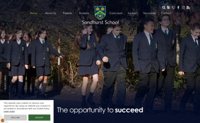 sandhurstschool.org.uk screenshot