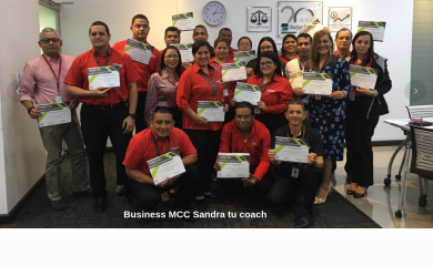 sandratucoach.com screenshot