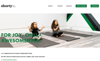shortyyoga.com screenshot