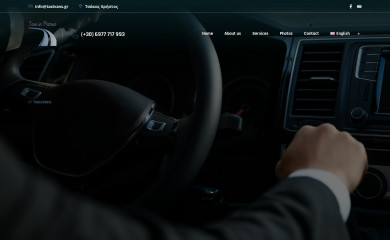 taxivans.gr screenshot