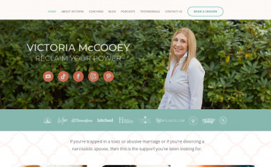 victoriamccooey.com screenshot
